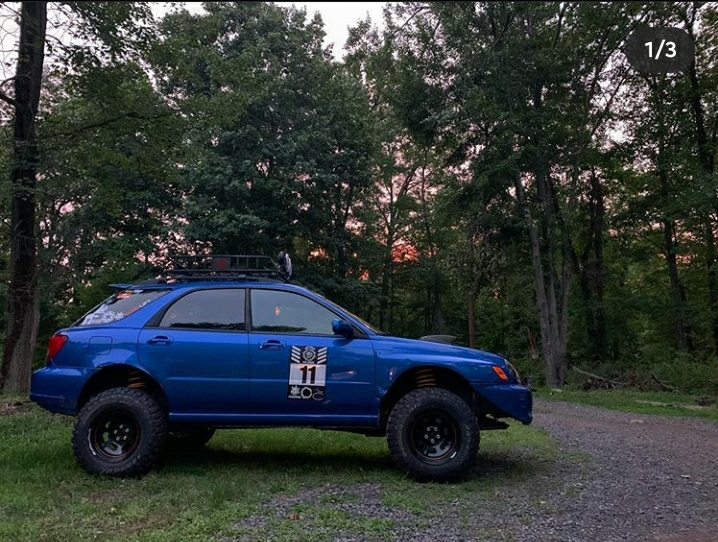 6 inch lifted subaru wrx on mud tires and off road suspension