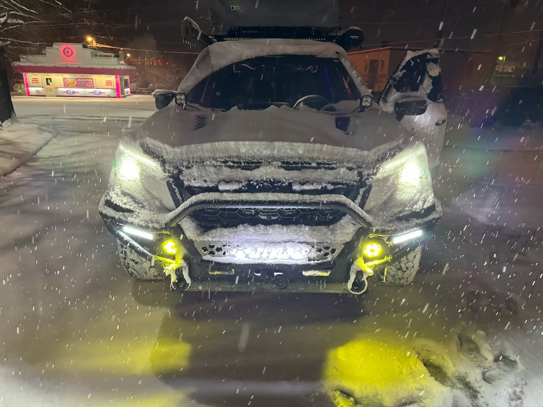 subaru forester wilderness with light bar in snow