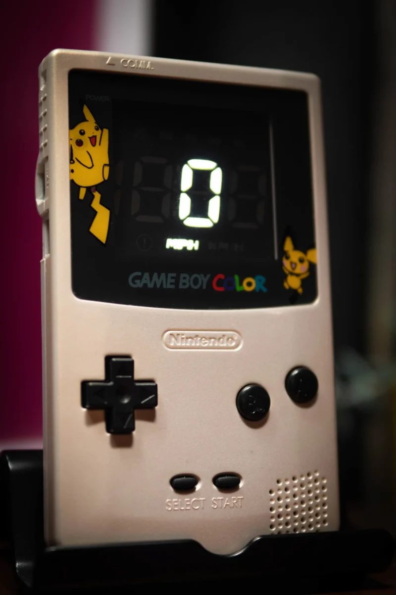 Gold Gameboy Color GPS Speedometer - Image 2